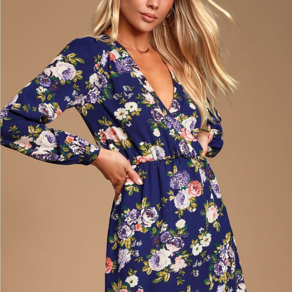 Lulu’s That's a Wrap Navy Blue Floral Print Dress